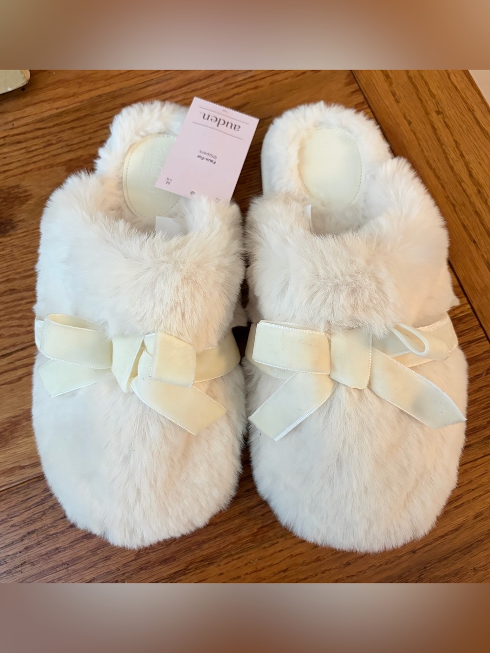 NWT Auden Faux Fur Slippers Women's M 7/8 Cozy Plush House Shoes Spa Wedding
